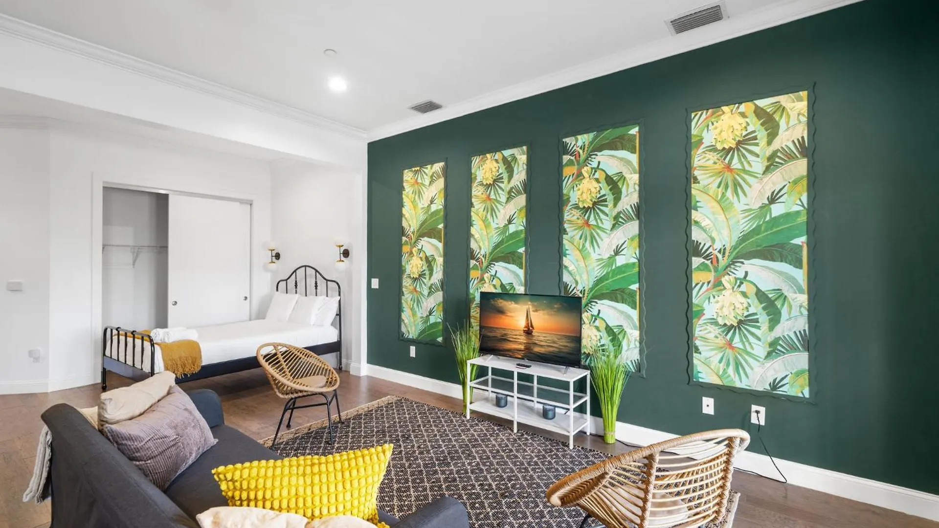 New! Rumba Roost - Upscale Ybor Studio On 7Th Ave, Shared Balcony تامبا شقة