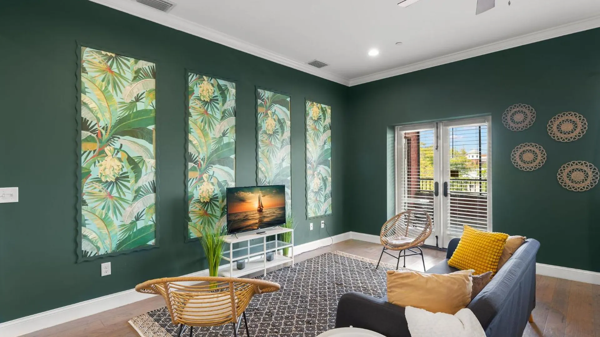اتصالات New! Rumba Roost - Upscale Ybor Studio On 7Th Ave, Shared Balcony 